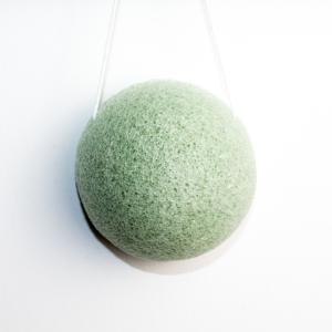 China D75*35MM 100% Pure Natural Konjac Sponge Half Ball Facial Cleansing Puff wholesale