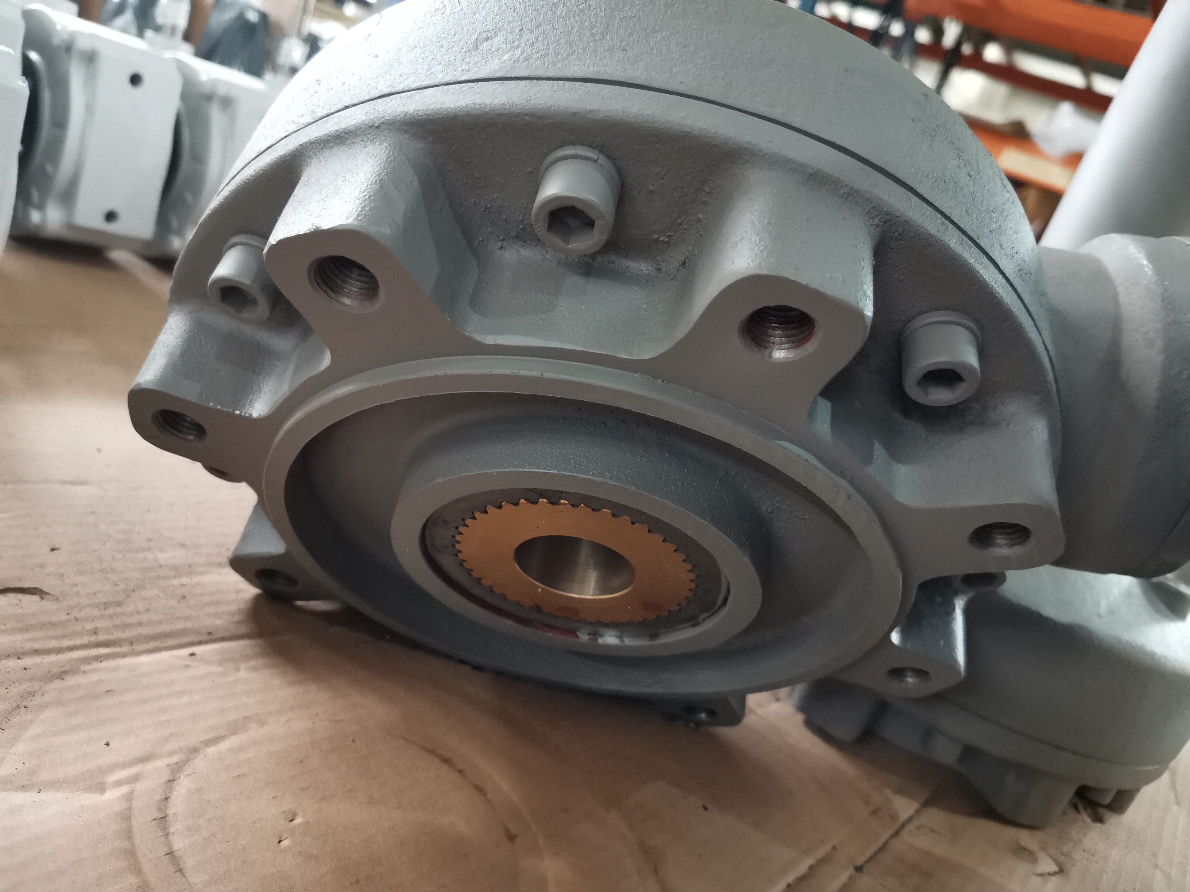 IP67 Grade SS Input Shaft Bevel Gear Operator With Lock Mechanism