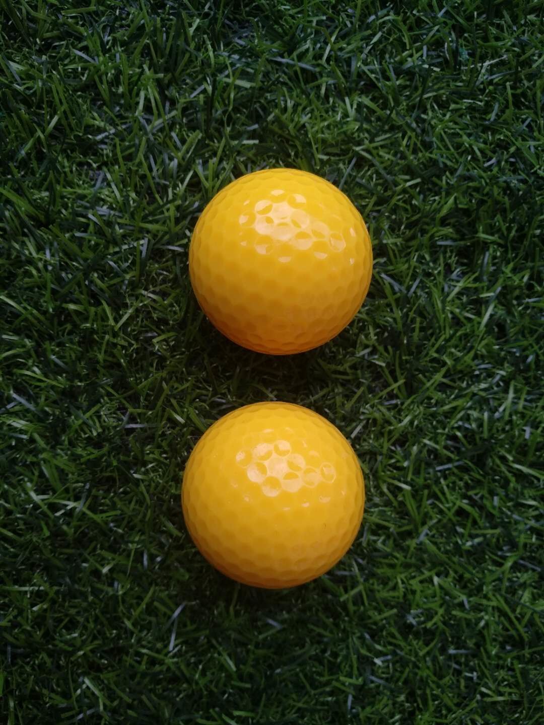 fluorescent golf ball golf balls fluorescent golf balls in black light (glow in uv )