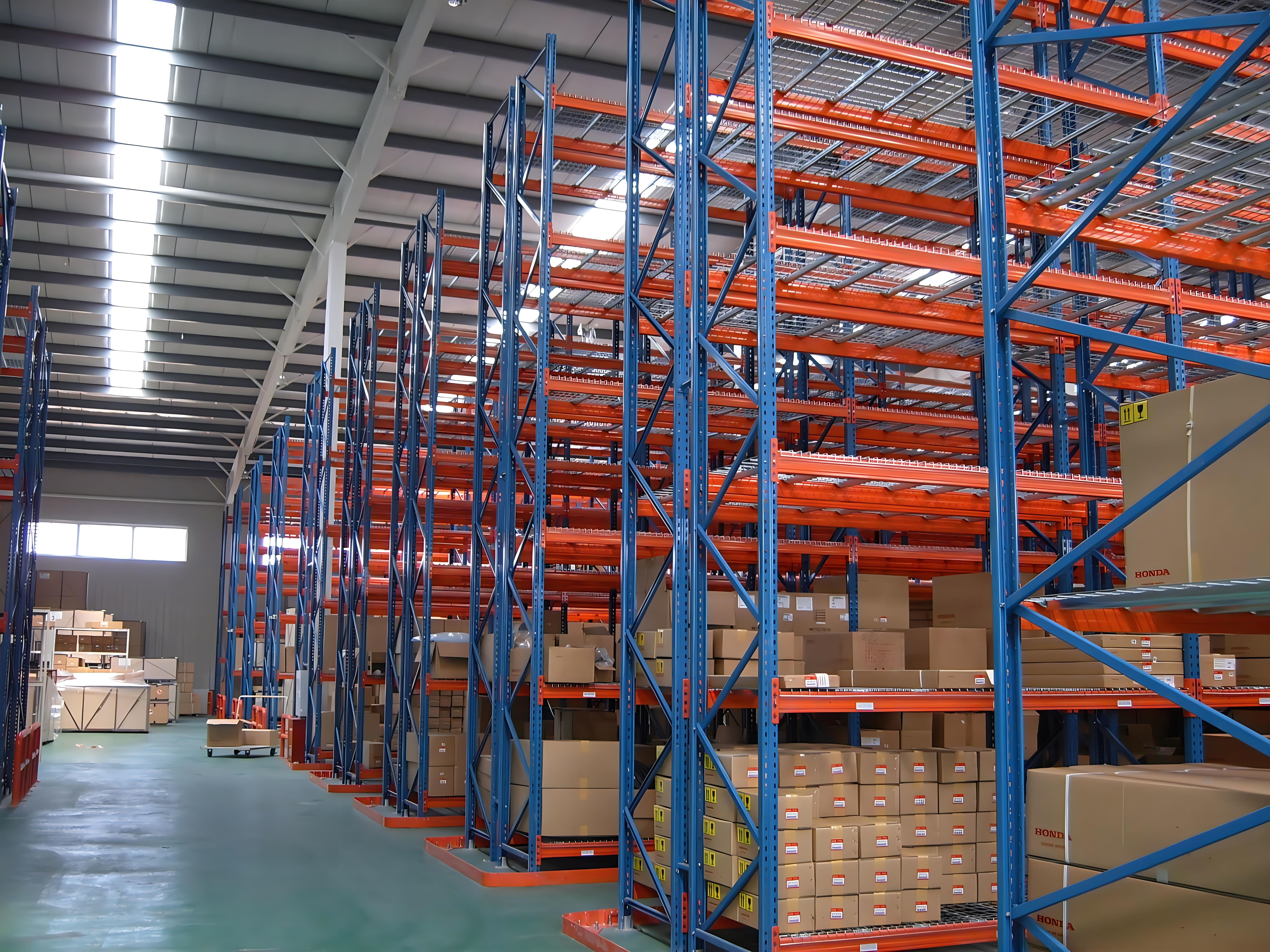 Forklift Drive In Pallet Rack Low Cost Storage Industrial Drive In Racking System For Warehouse Storage