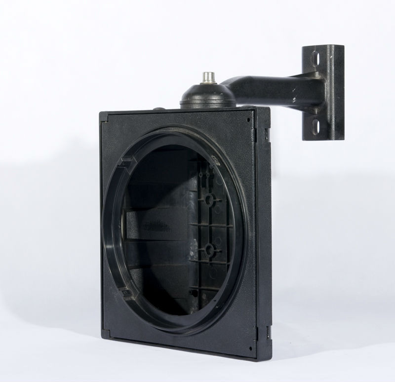 200mm traffic light housing Polycarbonate with Aluminum brackets