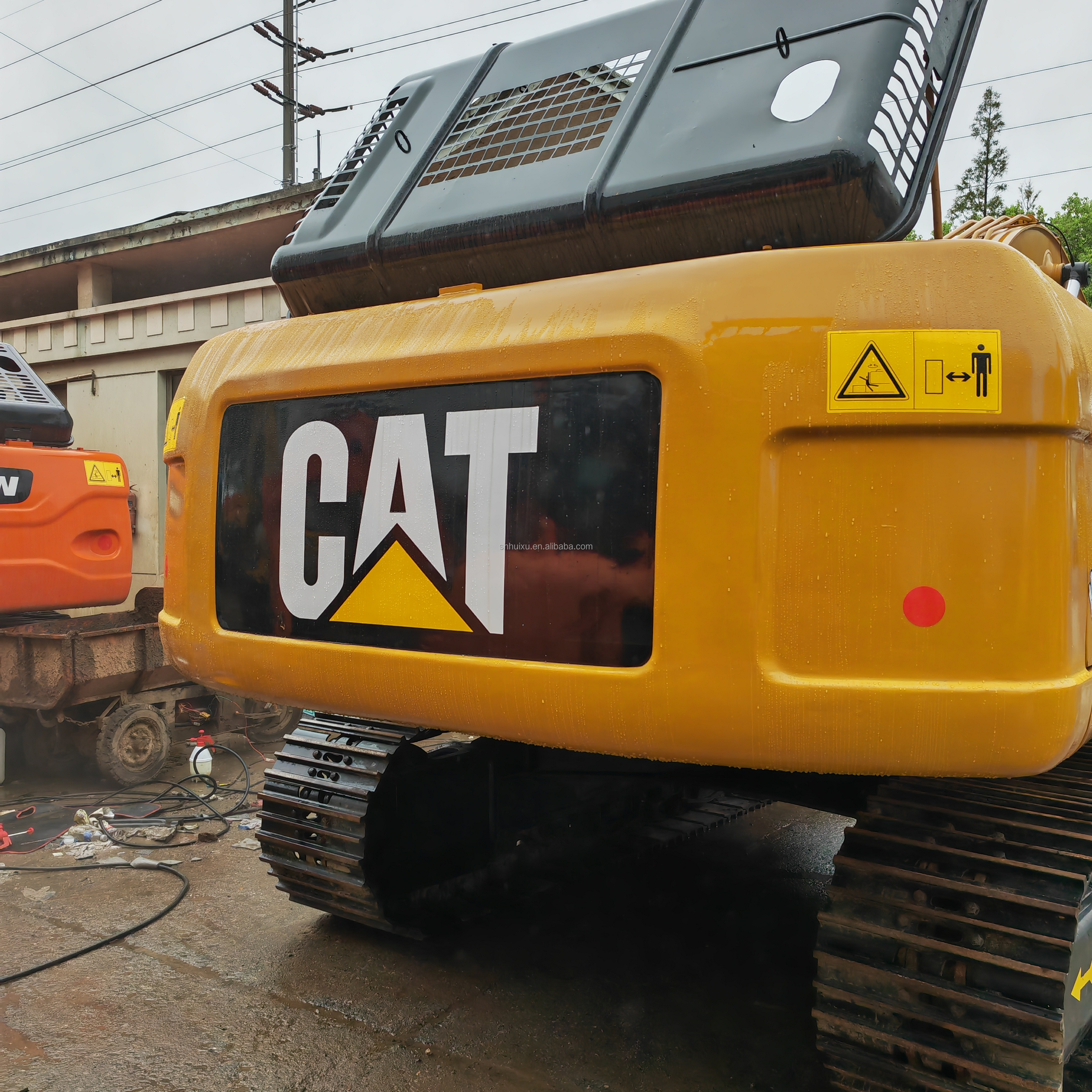 98% NEW secondhand crswler excavator caterpillar CAT320DL 330DL 320GC /other construction machinery EPA certificate