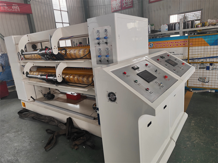 High Speed 3 Layer Corrugated Cardboard Production Line 4500 KG ±1mm Cutting Accuracy