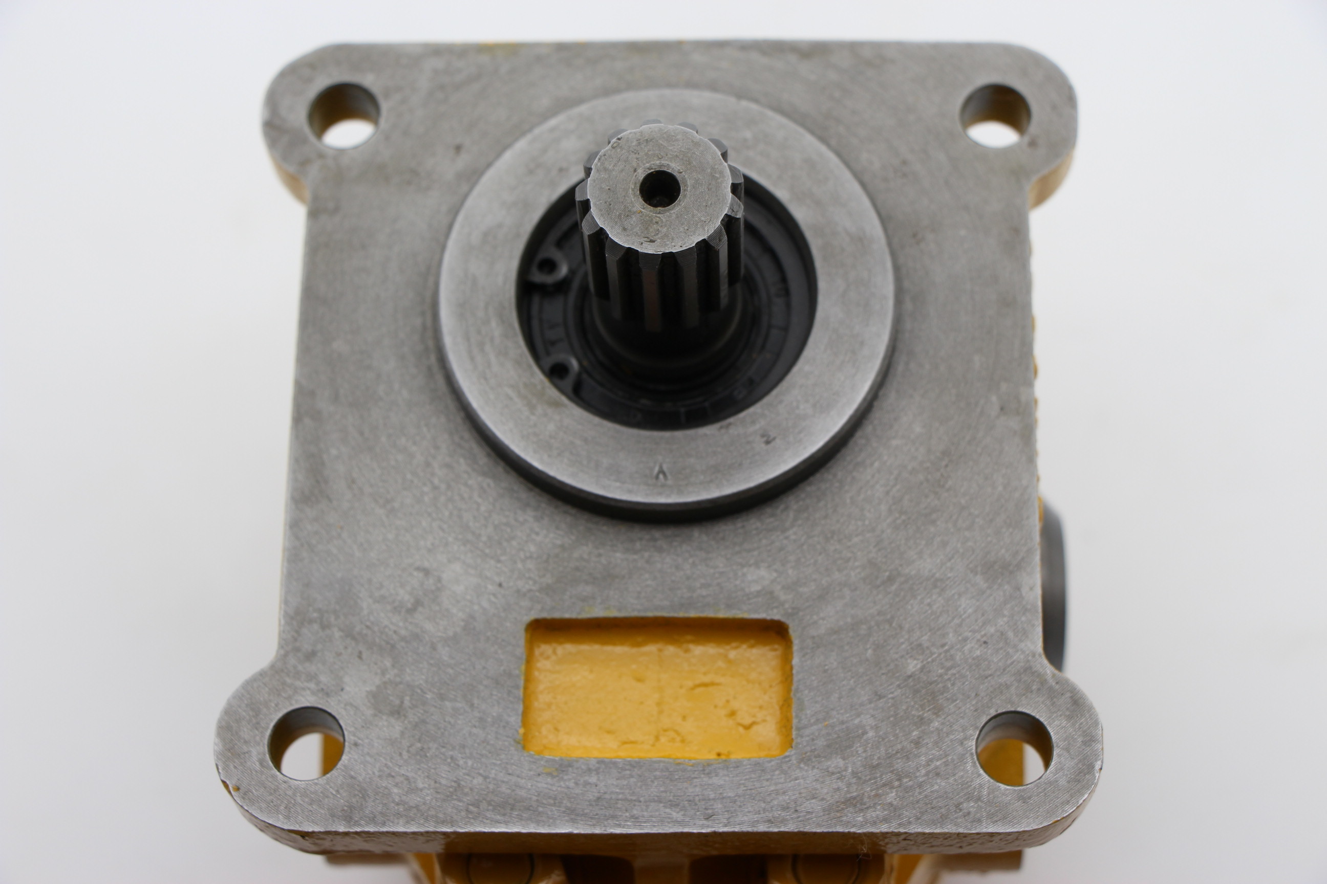 16T-75-24000 hydraulic pump for SD22 SD23 SD16 bolldozer part