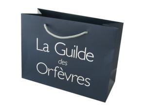 China Custom Matt Laminated Paper Carrier Bags wholesale