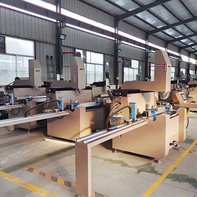 High Precision CNC Drilling Milling Machine For Aluminum Profile CNC Copy Router For Aluminum