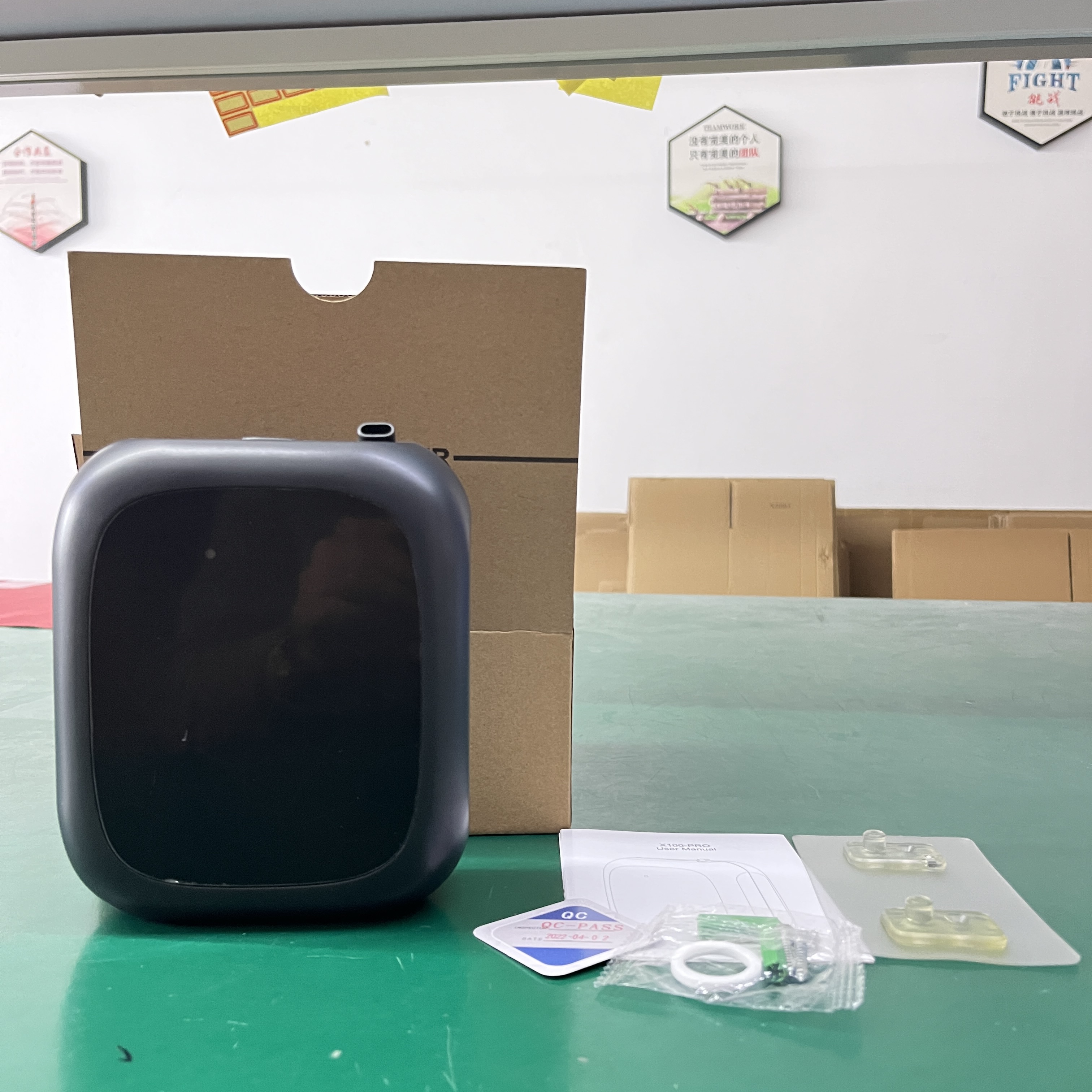 Humidify Battery Operated Scent Diffuser Electrostatic Aroma Oil Dispenser FCC