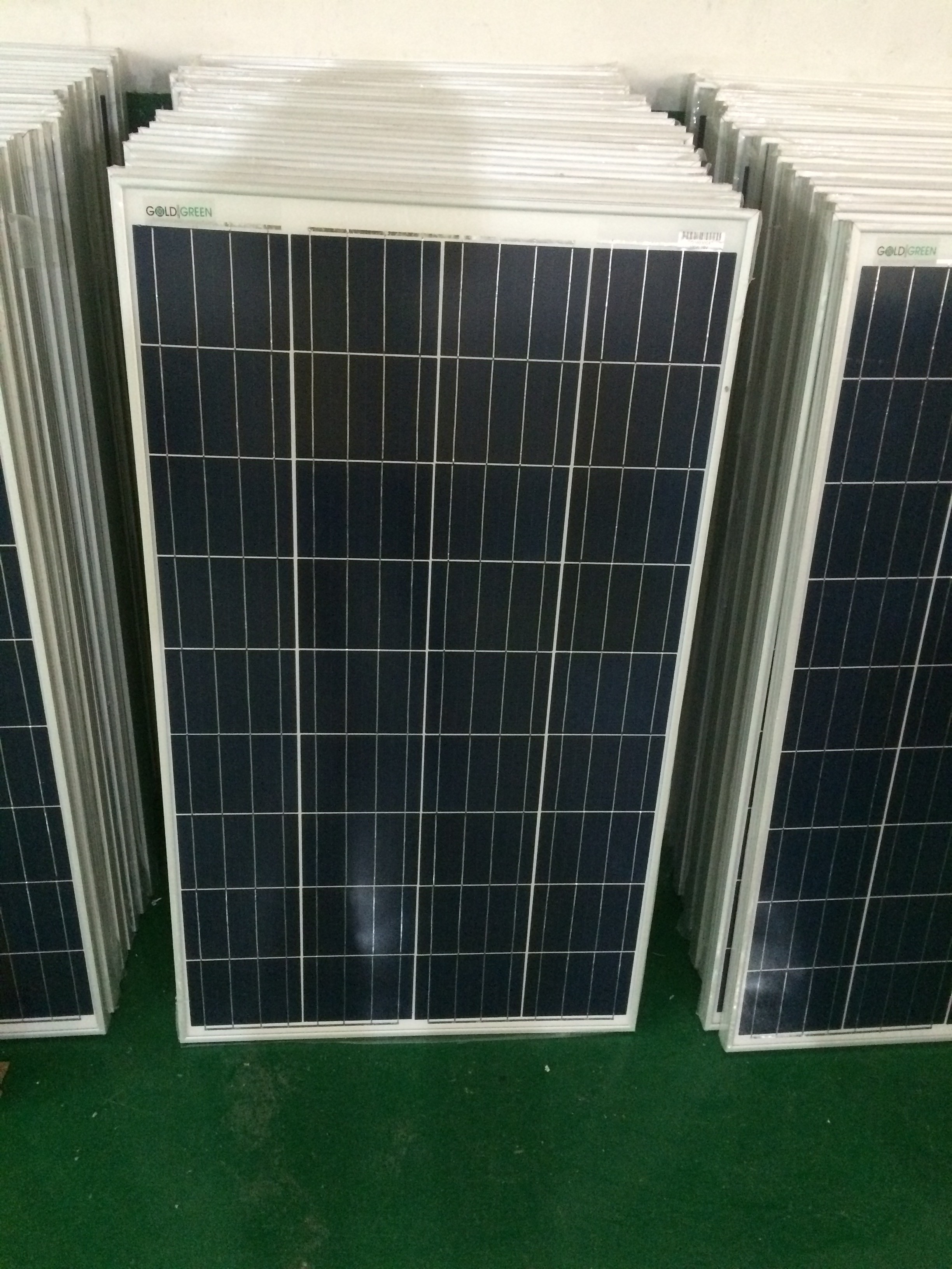 Tpt Backsheet Residential Silicon Solar Panels 100 Watt 3.2mm Tempered Glass
