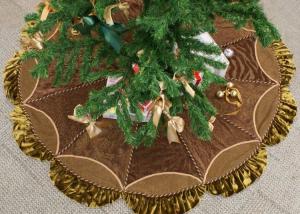 China Customized Modern Christmas Tree Skirt , Polyester / Velvet Christmas Tree Skirts wholesale