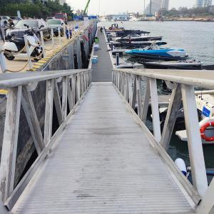 China 30cm Freeboard Marine Aluminum Gangways 6061-T6 For Floating Pontoon wholesale