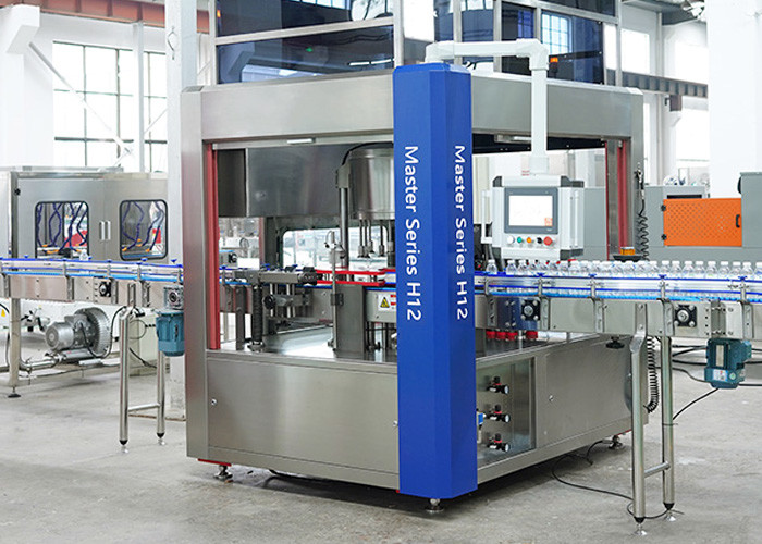 Rotary Water Carbonated Drink Bottles Type Sticker Labeling Machine Three Sides