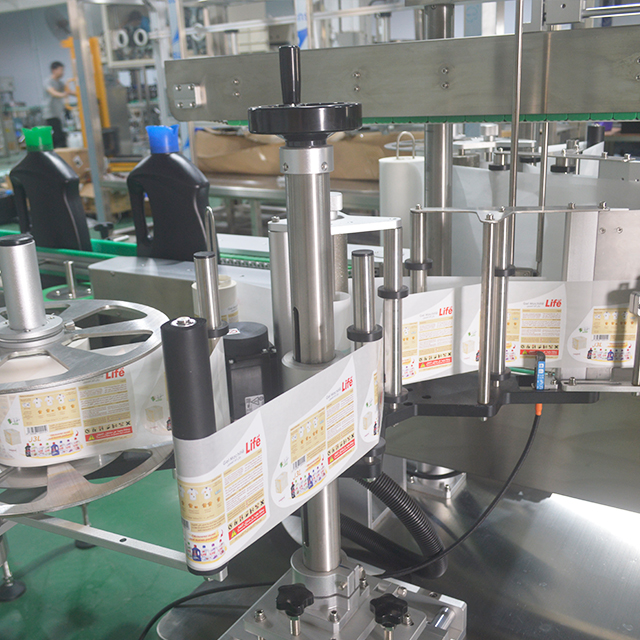 Plastic Packaging Material Used in 20 Nozzles Tracking Filling Machine for Shampoo