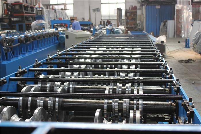 5.5kw Steel Sheet Floor Deck Roll Forming Machine 2 Year Guarantee