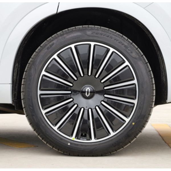 Aito M7 2022 1.5T Extended Range 4WD Deluxe Edition 5 Door 6 Seats SUV