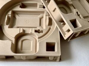 China 2.5mm Dry Press Molded Pulp Sustainable Robot Fiber Molded Packaging wholesale