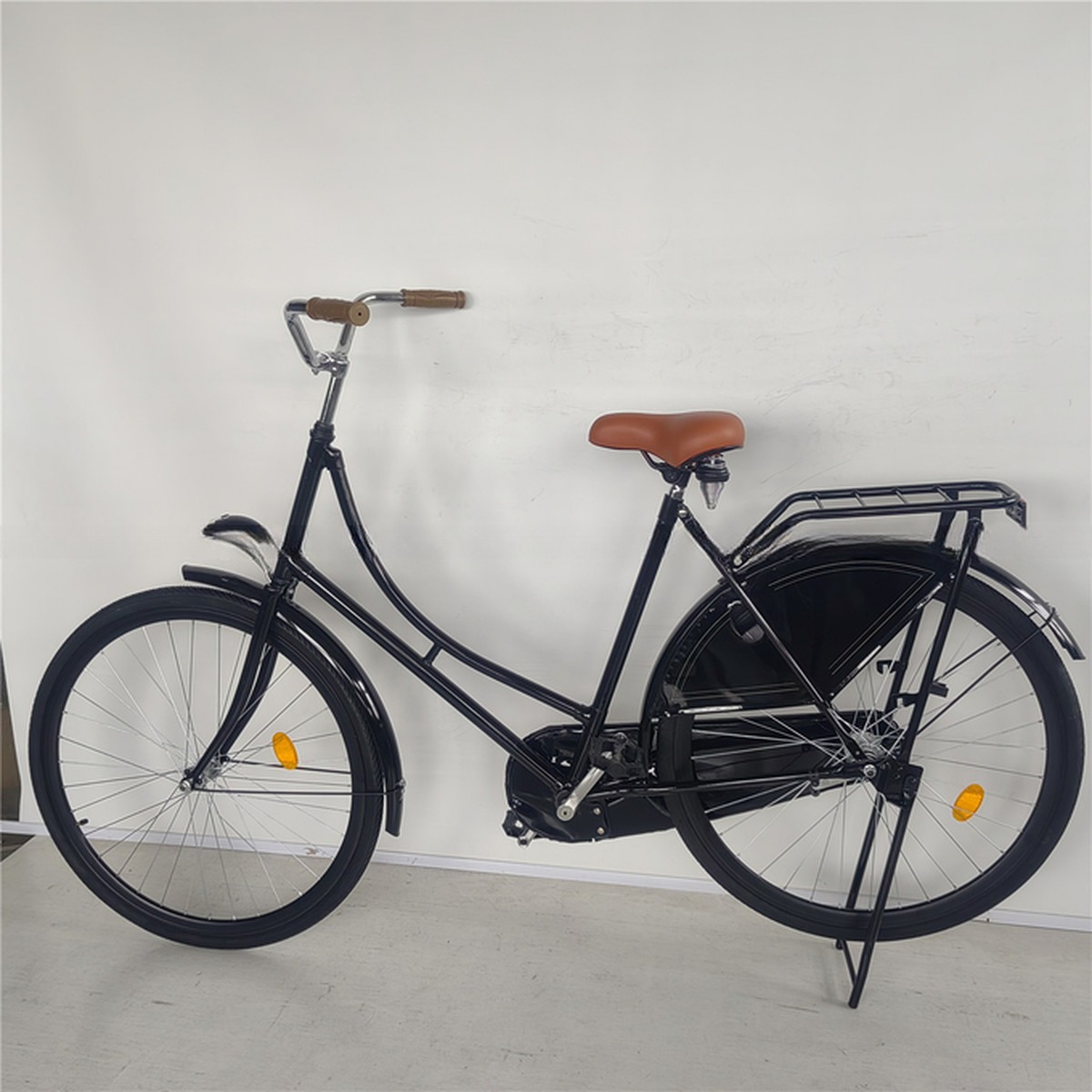 Single Speed 28 Inch Vintage Classic Black Lady Oma Holland City Cruiser Dutch Bike Bicycle for Women