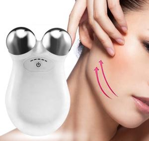 China Skin Tightening Facial Beauty Device 800mAh Microcurrent Face Roller wholesale