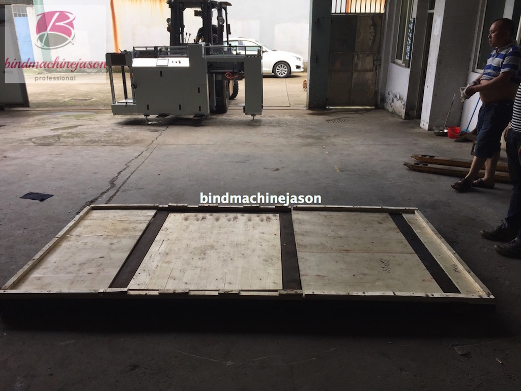 calendar hole punching machine SPB550