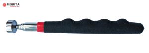 China Telescopic magnetic pick up tool with soft rubber handle stainless steel 840mm pick up screws, nuts, bolts, nails wholesale