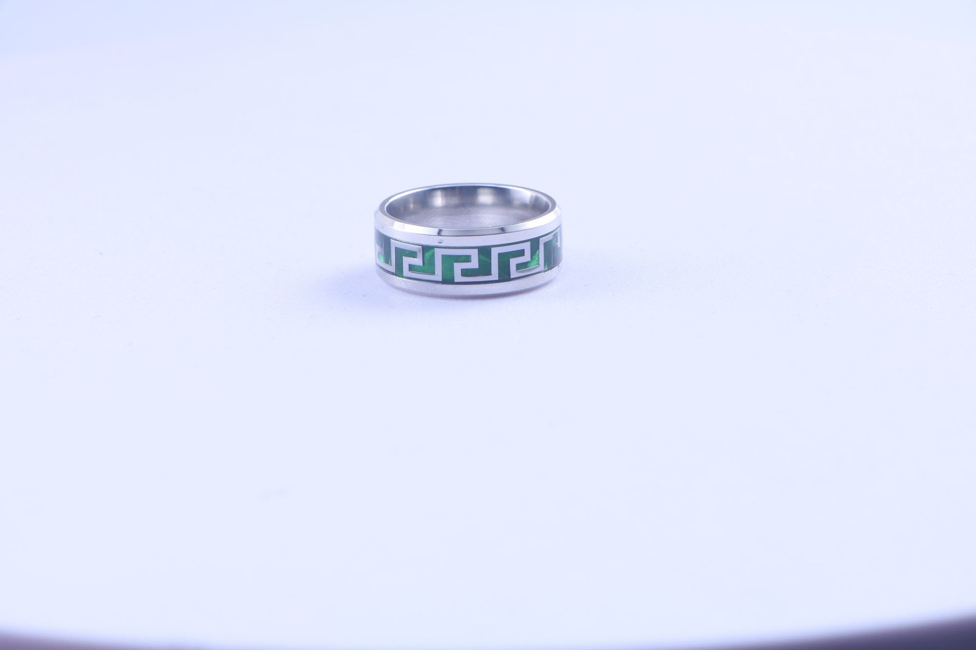 European and American Micro Glazed Great Wall Pattern Personalized Titanium Steel Ring for Men and Women