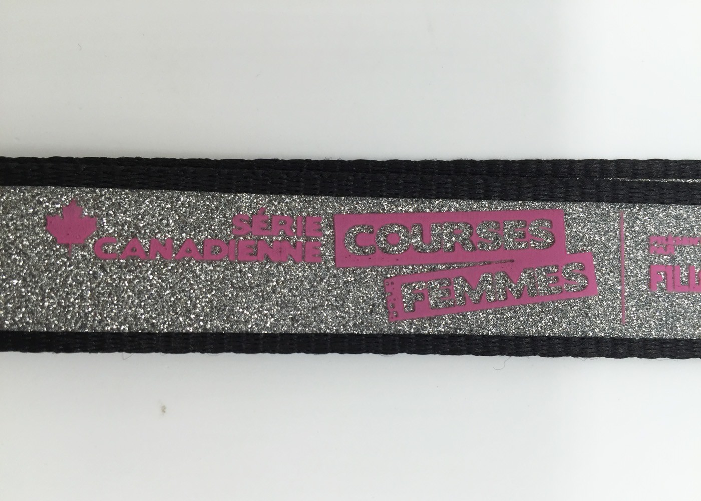 2.0*90cm Safety Buckle Glow In The Dark Lanyard For Business Gifts