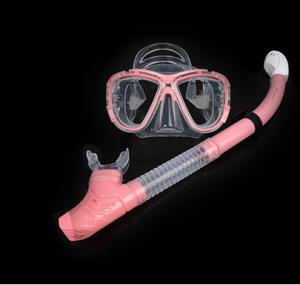 China Diving equipment high quality silicone diving mask set of underwater ventilation PE pipe Diving mask snorkel set wholesale