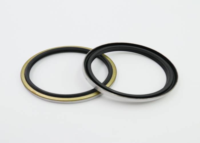 DBK Excavator Spare Parts NBR Material Black Hydraulic Oil Seal