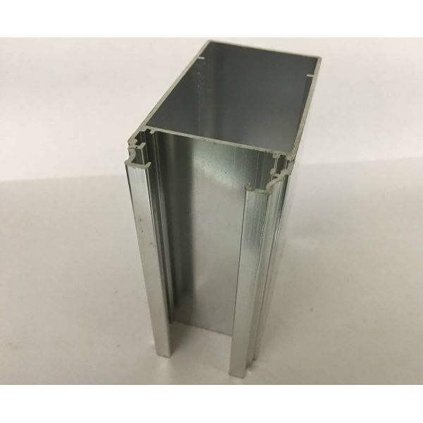 High Film Adhesion Polished Aluminium Profile Wear Resistance
