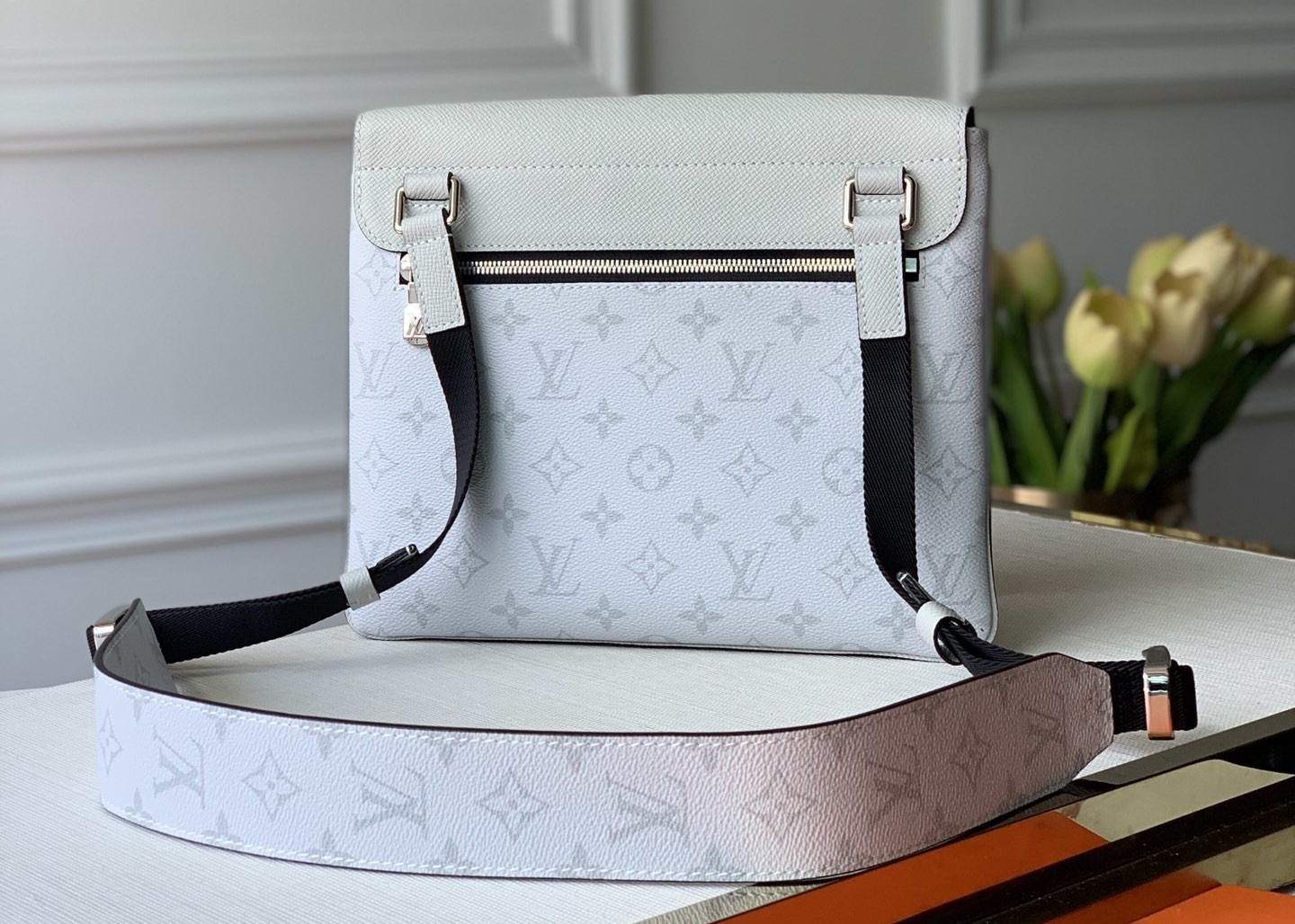 Leather Message Tote Ladies White Cross Body Bag Monogram Eclipse