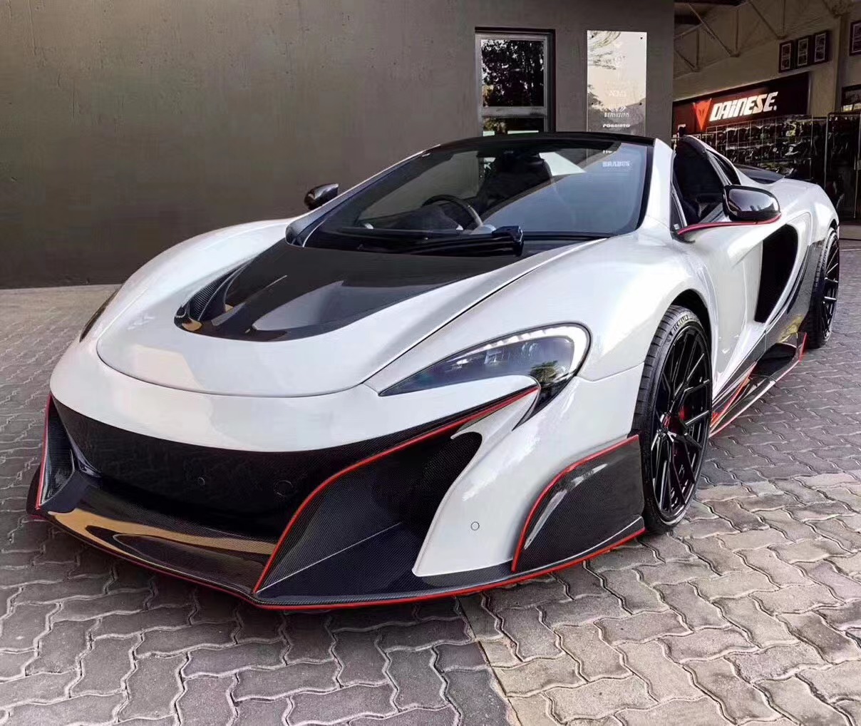 New Product for McLaren MP4-12C 650S Carbon Fiber Hood Mp4-12c 650S Upgraded P1 Style Bonnet and Engine Hatch