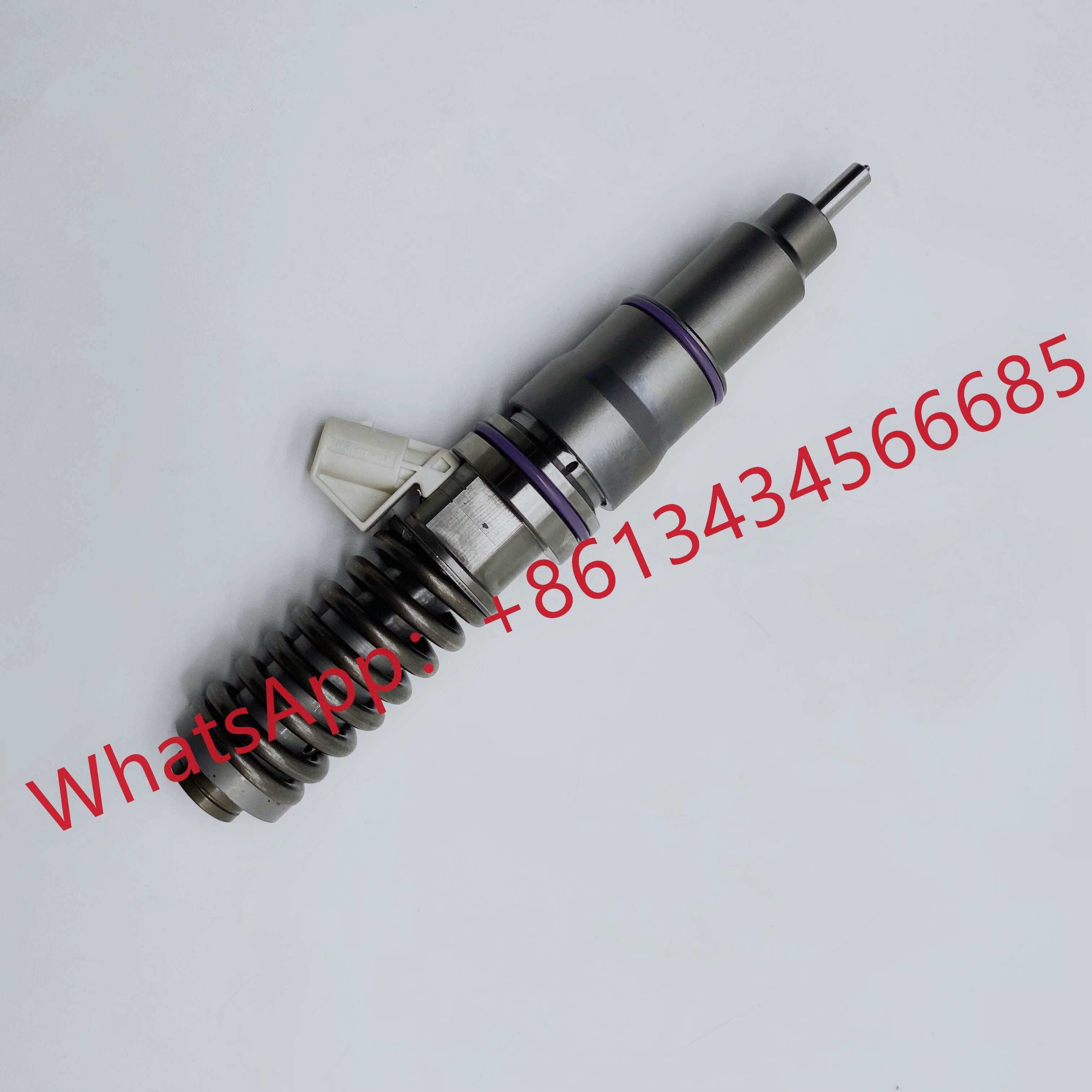 3803638 00889481 Diesel Fuel Injector 889481 BEBE4C07001 For Penta D16 Engine