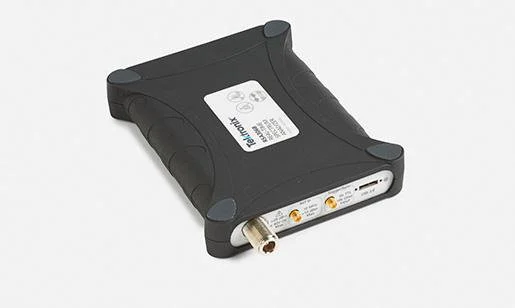 Tektronix RSA306B USB Real Time Spectrum Analyzer 9 kHz to 6.2 GHz RSA306B USB portable Real Time Spectrum Analyzer