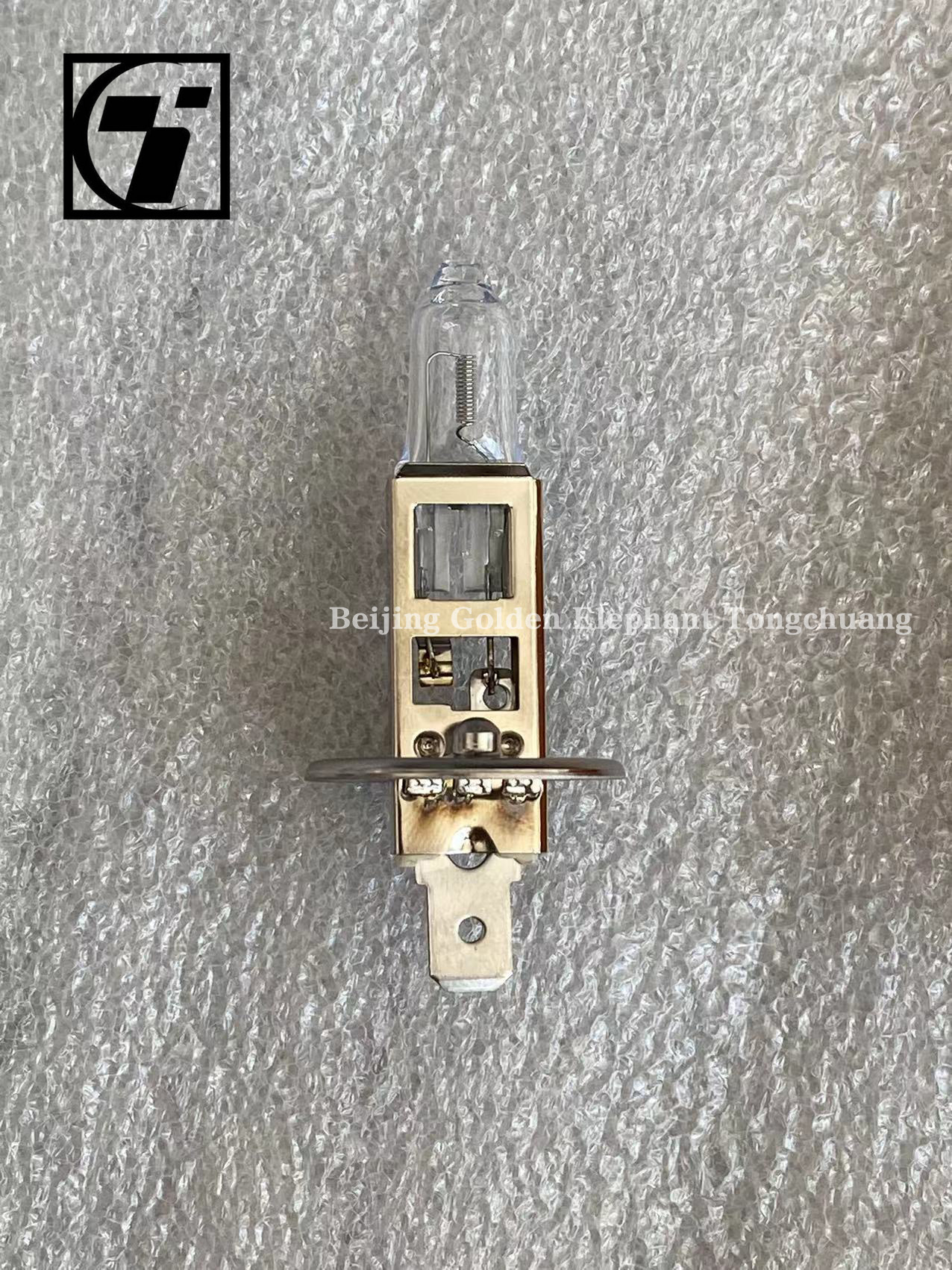 Foton Aumark Truck Model Full Car Floodlight H1 H3 H4 H7 12V 24V Auto Halogen Lamp