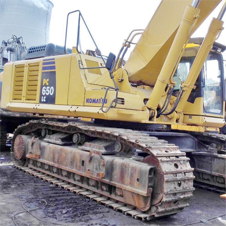 Good Condition Komatsu Excavator 650 PC650 Used for Mining Original Hydraulic Valve