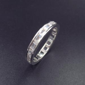 China Simple Round Sterling Silver Cubic Zirconia Rings For Girls / Engagement Jewellery wholesale