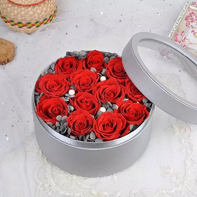 2020 New Design Romantic Valentines′ Day Gift Preserved Roses Flower 12 Roses in Round Gift Box for Wife or Girlfriend
