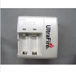 White UltraFire WF-138A LIR123A/16340 / cr123a Li-ion Battery Charger