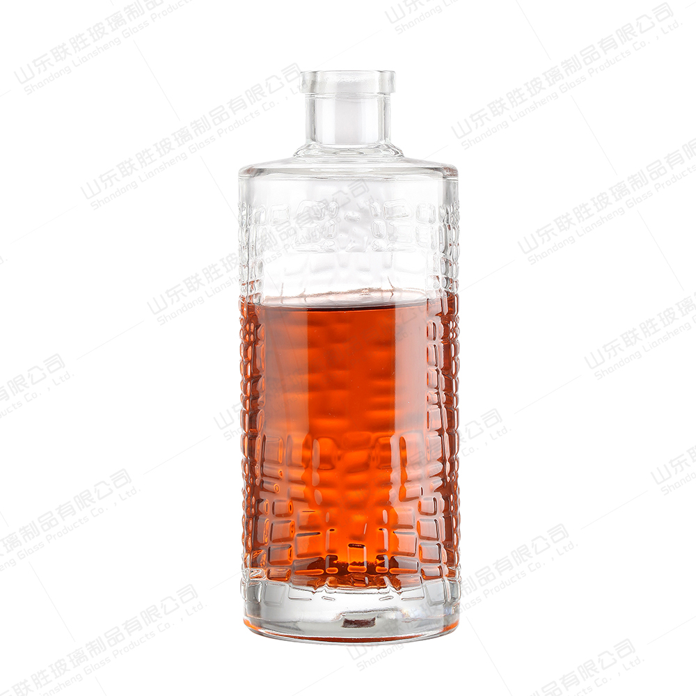 Cork Sealing 700ml Custom Empty Glass Bottle For Vodka Gin Whisky Tequila Liquor