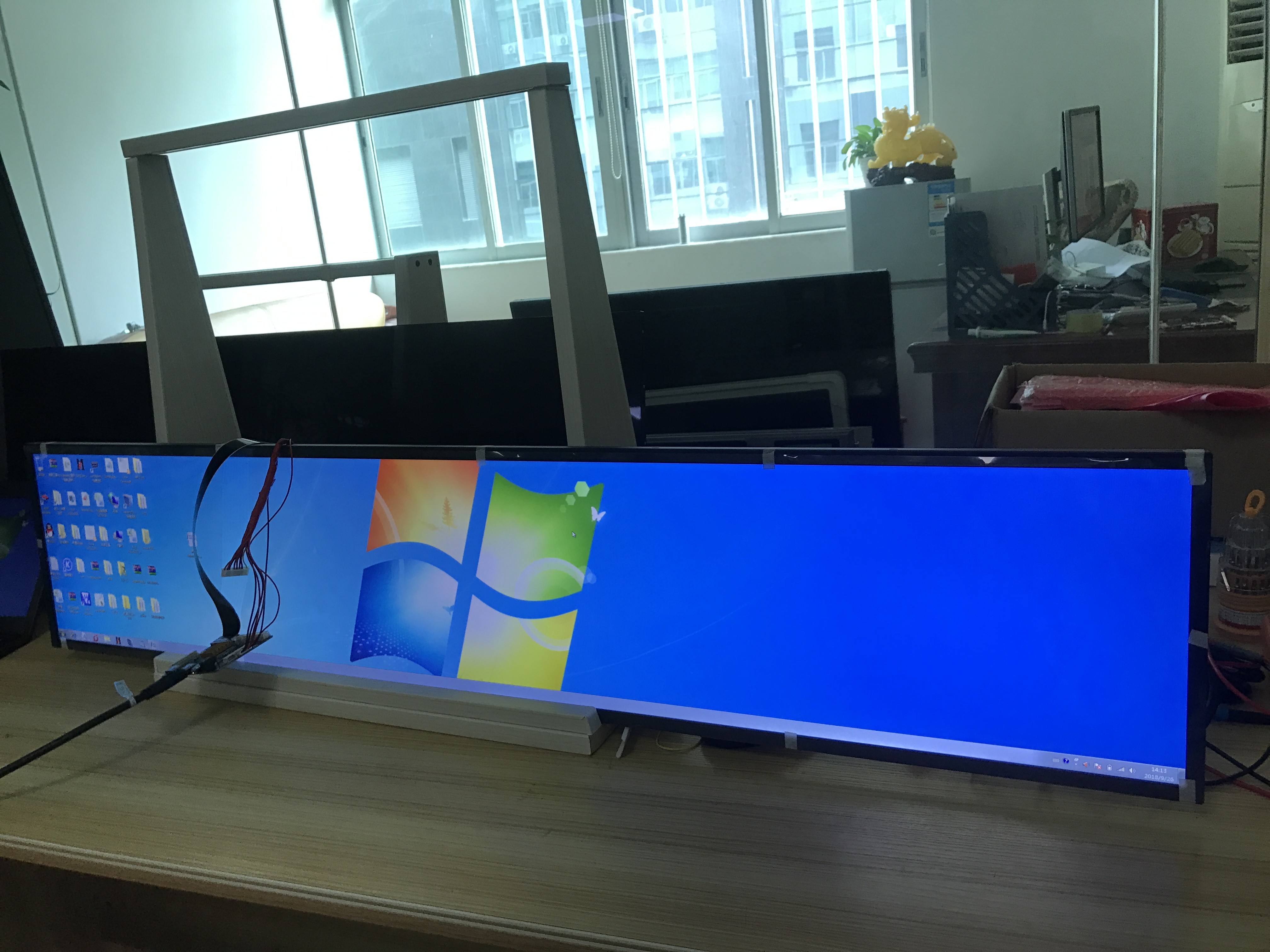 Bar Type Large Screen Monitor , High Brightness HD 16.7M Colors Led Display Screen