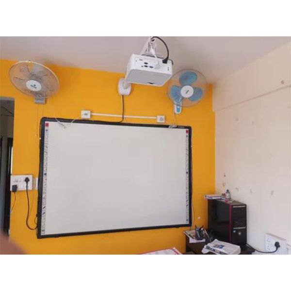 4k 68-inch educational intelligent interactive whiteboard wall mounted