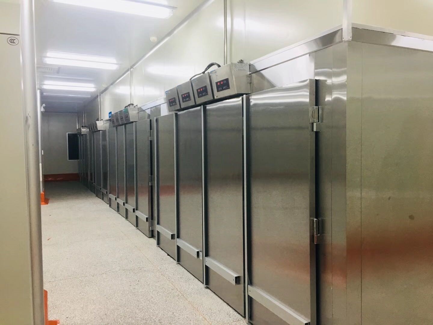 YDC-2R2 Roll In Bread Proofer Cabinet 2 Double Racks 40X60cm Trays 220V 2KW