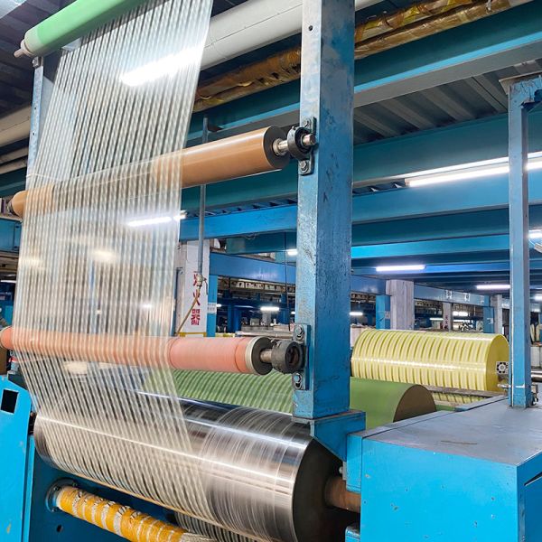 Transparent Yellow Bopp Tape Jumbo Roll Single Sided Acrylic Adhesive