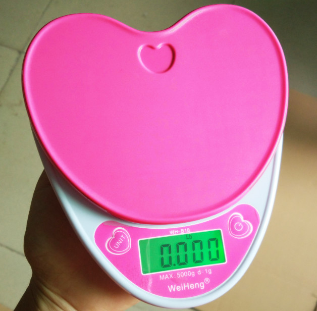 Heart Shape Electronic Food Weighing Scales Portable For Kitchen Use