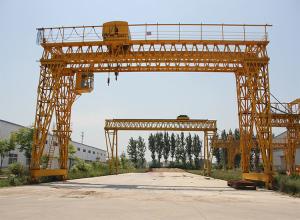 China Double beam gantry crane with high capacity wholesale
