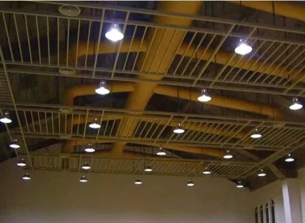184mm 100w 150w 200w Round LED Illumination Optics With Abrazine Coating PC Material IP66 Protection Level