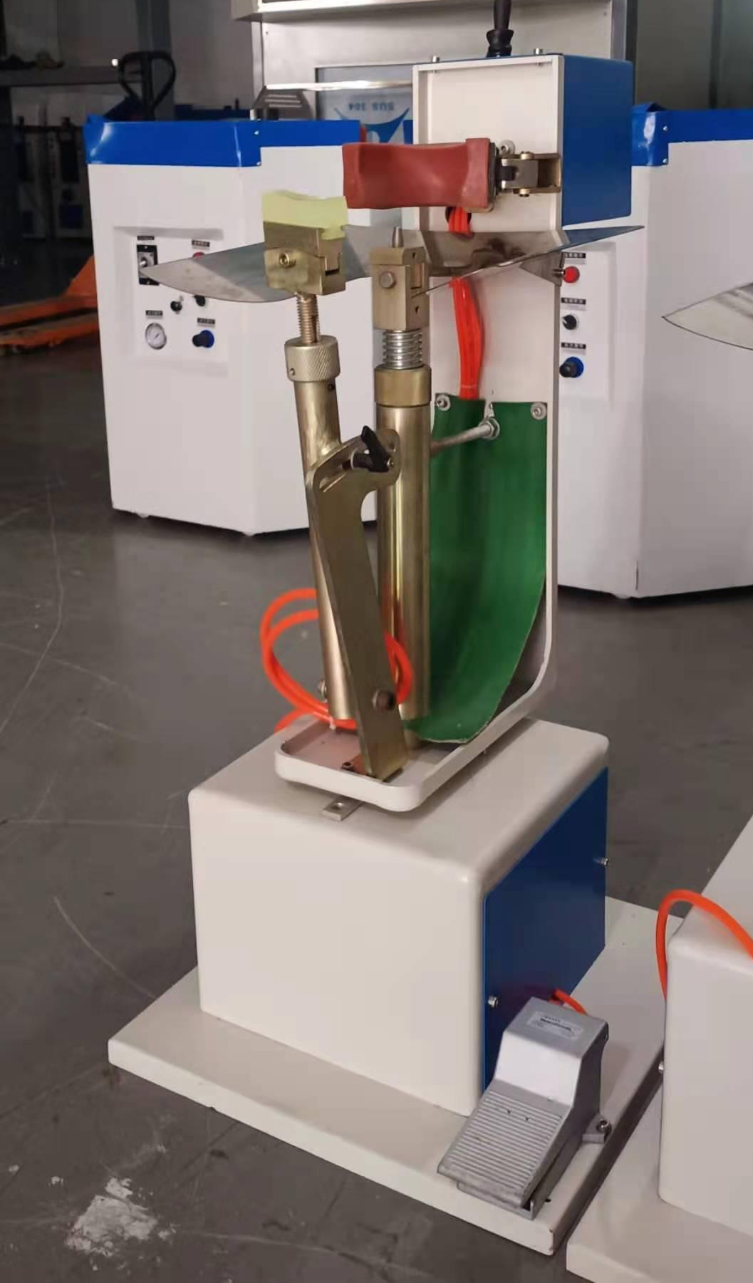 Manual Type Side Lasting Machine Sports Shoes Convenient High Efficient