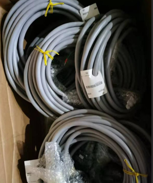 pl166089131-akb331_m020_yokogawa_akb331_signal_cable_50_50_pins.jpg