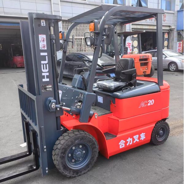 2023 Heli Diesel / Electric / Lpg Forklift Safety Reliability 2 Ton-3.5 Ton Capacity Used / New Condition