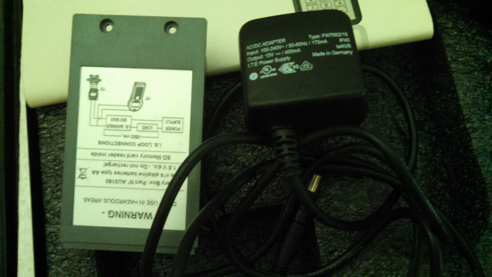 DHH 805 A HART A Hart Communicator Meter Controller Transmitter Transducer, tool that allows easy parameterization.