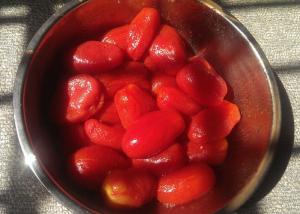 China Fresh Delicious Canned Whole Peeled Tomatoes With Sugar BRC Certified wholesale